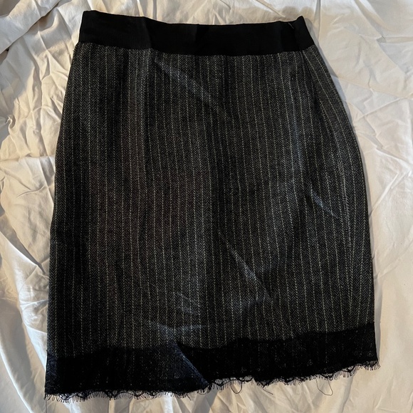 Lined Wool Stripe Skirt with Black Lace Trim. Limited size 2 - Picture 3 of 3